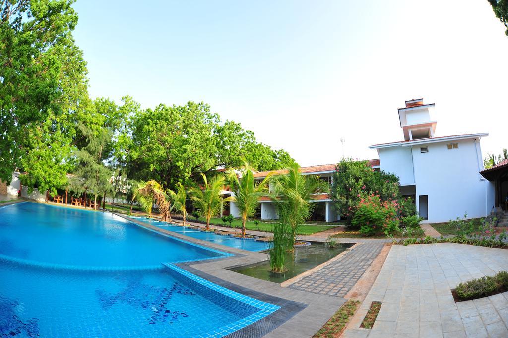 Anantamaa Hotel Trincomalee Dış mekan fotoğraf