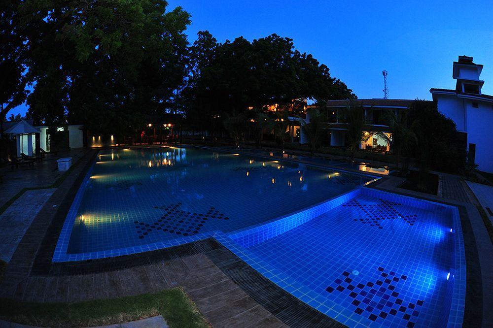 Anantamaa Hotel Trincomalee Dış mekan fotoğraf